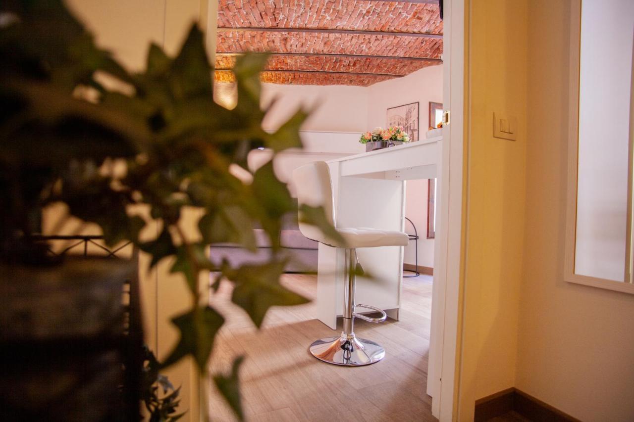 Bnbutler - Alfieri, 15 - Vecchie Atmosfere Apartment Милано Екстериор снимка